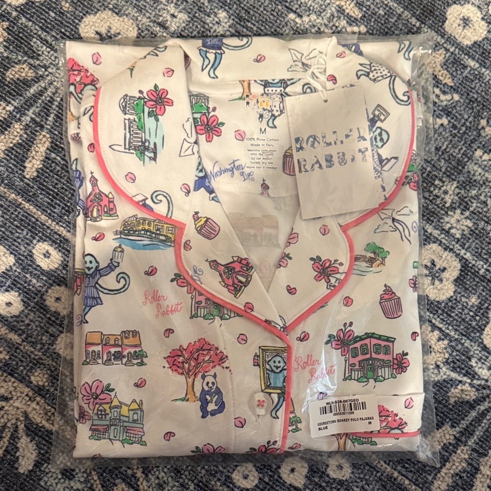 Roller Rabbit Georgetown Pajamas Medium Polo Version NWT